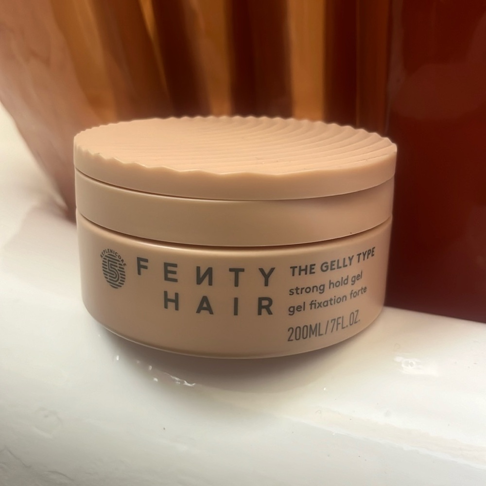Fenty Hair - The Gelly Type 7 fl oz